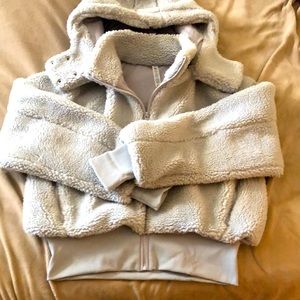 Alo foxy Sherpa jacket